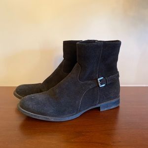 La Canadienne waterproof suede ankle boots